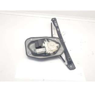 ELEVALUNAS TRASERO DERECHO...