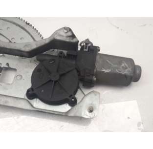 ELEVALUNAS DELANTERO... 2