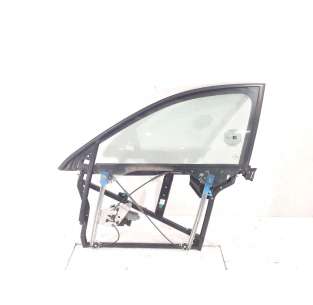 ELEVALUNAS DELANTERO...