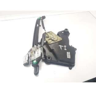 ELEVALUNAS TRASERO...