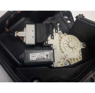 ELEVALUNAS TRASERO... 2