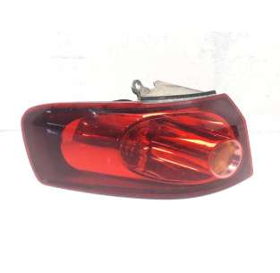 PILOTO TRASERO IZQUIERDO...