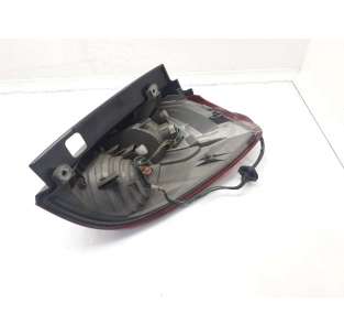 PILOTO TRASERO IZQUIERDO... 2