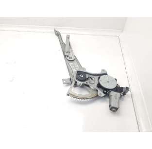 ELEVALUNAS DELANTERO...