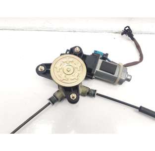 ELEVALUNAS DELANTERO... 2