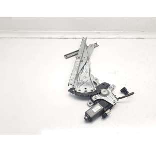 ELEVALUNAS TRASERO...