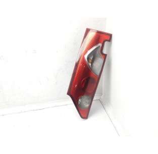 PILOTO TRASERO IZQUIERDO...