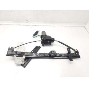 ELEVALUNAS DELANTERO...