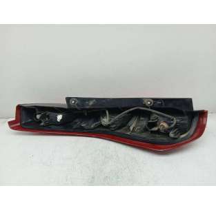 PILOTO TRASERO DERECHO... 2