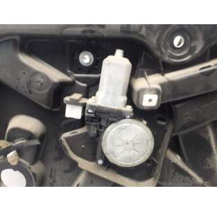 ELEVALUNAS DELANTERO... 2