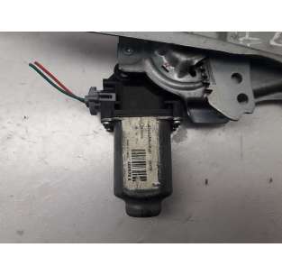 ELEVALUNAS TRASERO... 2