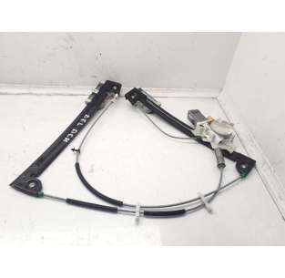 ELEVALUNAS DELANTERO...