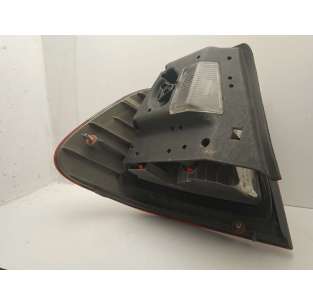 PILOTO TRASERO DERECHO BMW... 2