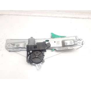 ELEVALUNAS TRASERO DERECHO...