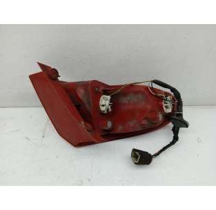 PILOTO TRASERO DERECHO... 2