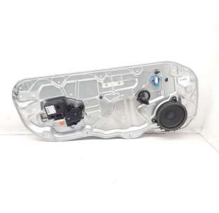 ELEVALUNAS DELANTERO...