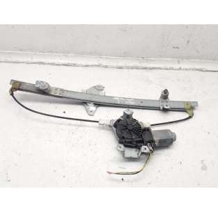 ELEVALUNAS TRASERO...