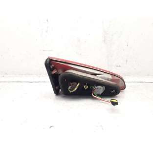 PILOTO TRASERO DERECHO... 2