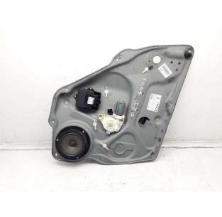 ELEVALUNAS TRASERO...