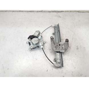 ELEVALUNAS TRASERO...