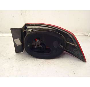 PILOTO TRASERO IZQUIERDO... 2