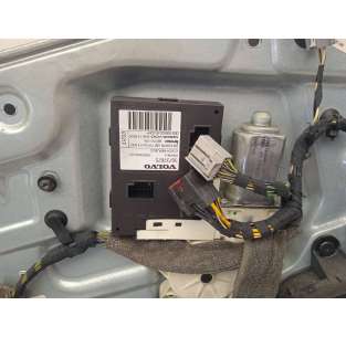 ELEVALUNAS DELANTERO... 2