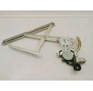 ELEVALUNAS DELANTERO...