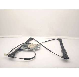 ELEVALUNAS DELANTERO...