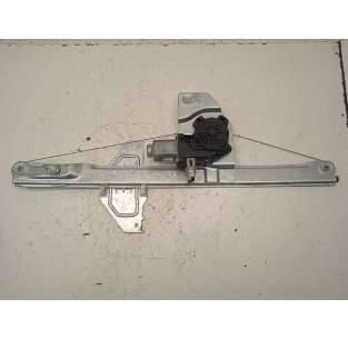 ELEVALUNAS DELANTERO...