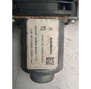 ELEVALUNAS DELANTERO... 2