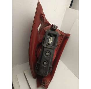 PILOTO TRASERO IZQUIERDO... 2