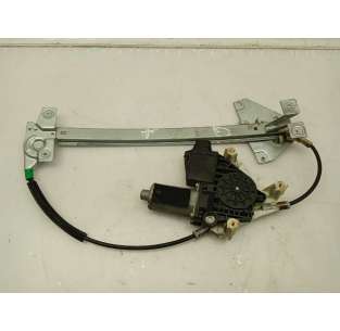 ELEVALUNAS TRASERO DERECHO...