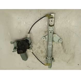 ELEVALUNAS TRASERO...