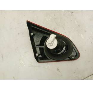 PILOTO TRASERO DERECHO... 2