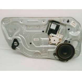 ELEVALUNAS DELANTERO...