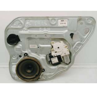 ELEVALUNAS TRASERO DERECHO...