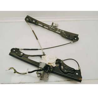 ELEVALUNAS DELANTERO...