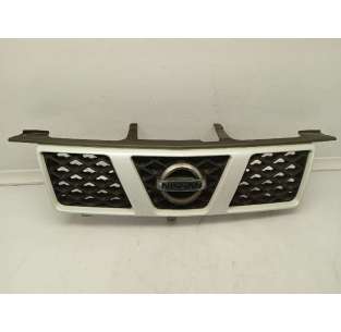 REJILLA DELANTERA NISSAN...