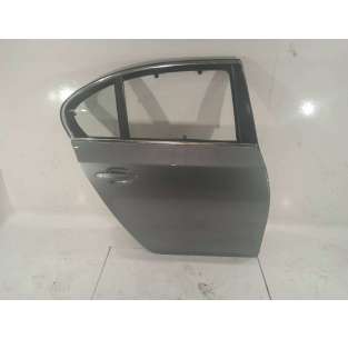 PUERTA TRASERA DERECHA BMW...
