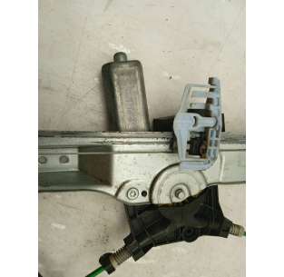 ELEVALUNAS DELANTERO... 2