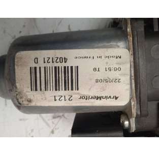 ELEVALUNAS DELANTERO... 2