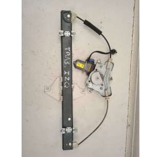 ELEVALUNAS TRASERO...