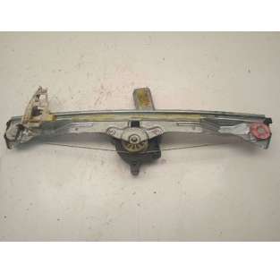 ELEVALUNAS TRASERO...