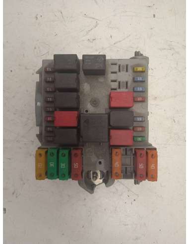 CAJA RELES / FUSIBLES FIAT II BRAVO...