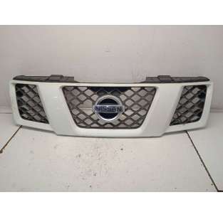 REJILLA DELANTERA NISSAN...