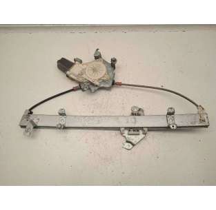 ELEVALUNAS DELANTERO...