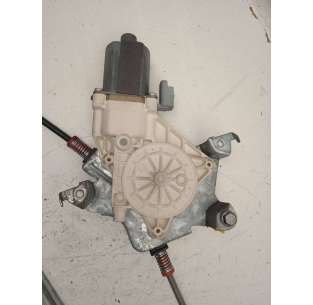 ELEVALUNAS DELANTERO... 2