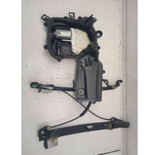 ELEVALUNAS DELANTERO...