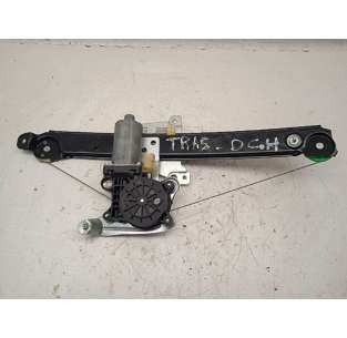 ELEVALUNAS TRASERO DERECHO...