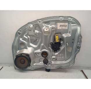 ELEVALUNAS DELANTERO...